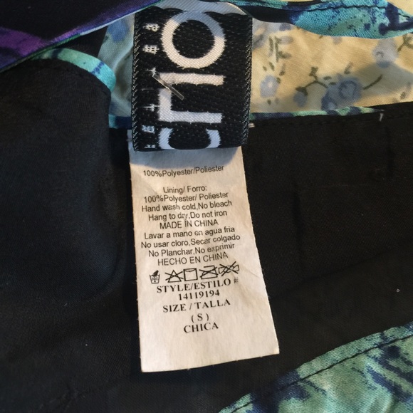 4 for $30 💜CLIO💚 Multicolored Halter Dress - Picture 5 of 5